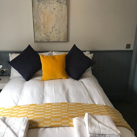 No.16 Hotel Seaham Kamer foto The bedroom at The Old Post Office